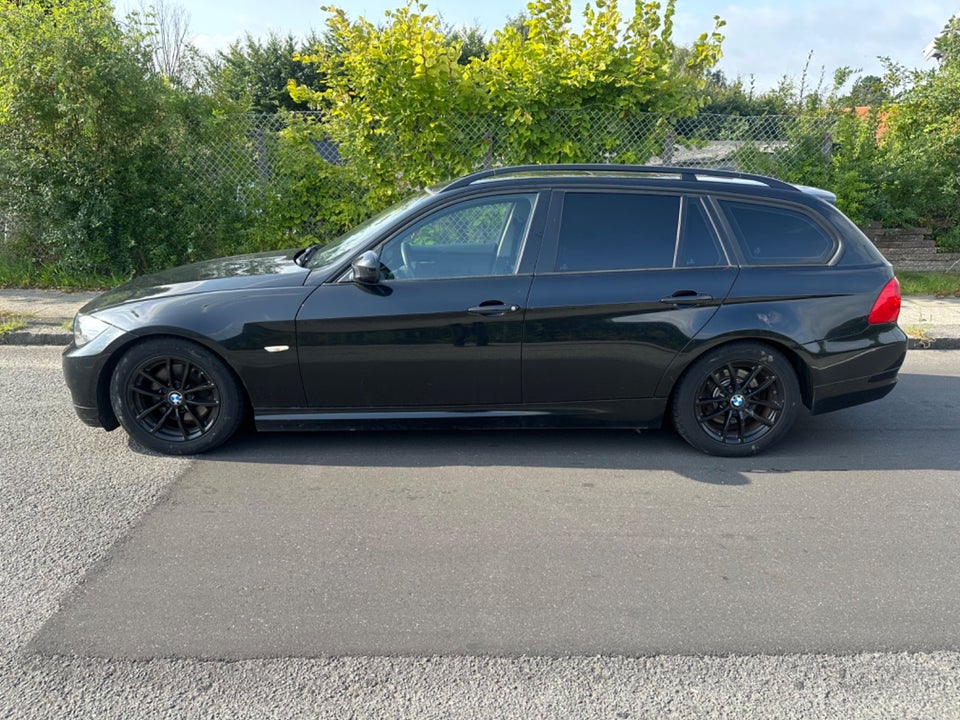 BMW 320d 2,0 Touring Steptr. 5d