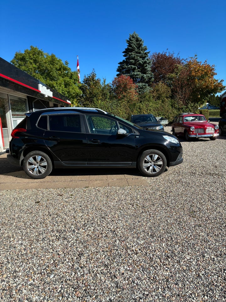 Peugeot 2008 1,2 VTi 82 Active 5d