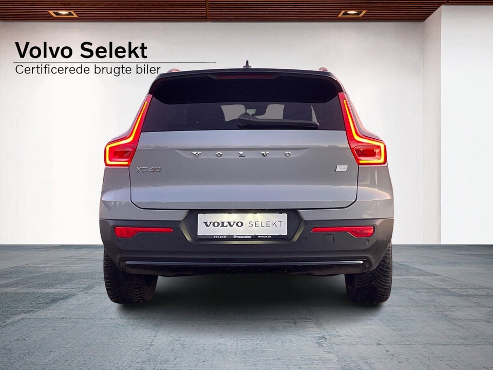 Volvo XC40 ReCharge Twin Plus 5d