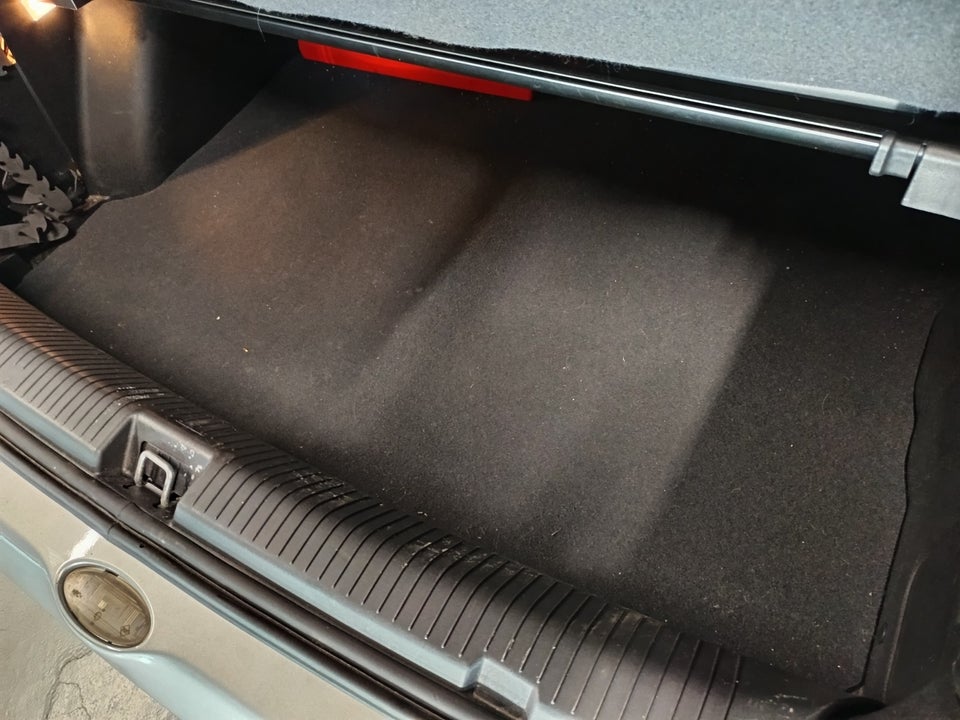 Opel Astra 1,8 16V Bertone Cabriolet 2d