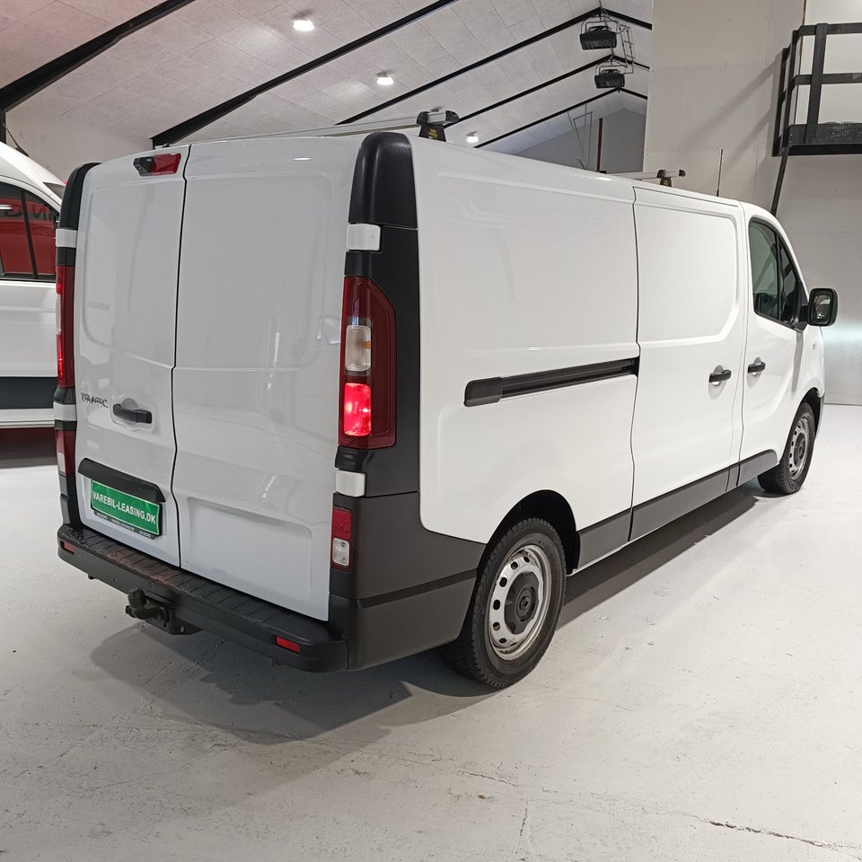 Renault Trafic T29 2,0 dCi 145 L2H1