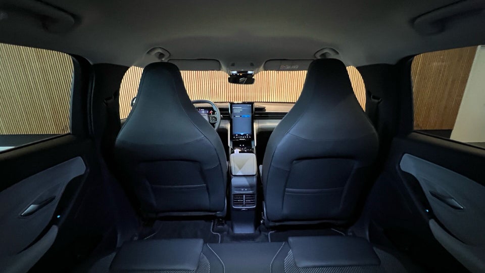 Ford Explorer 77 Select Extended Range 5d