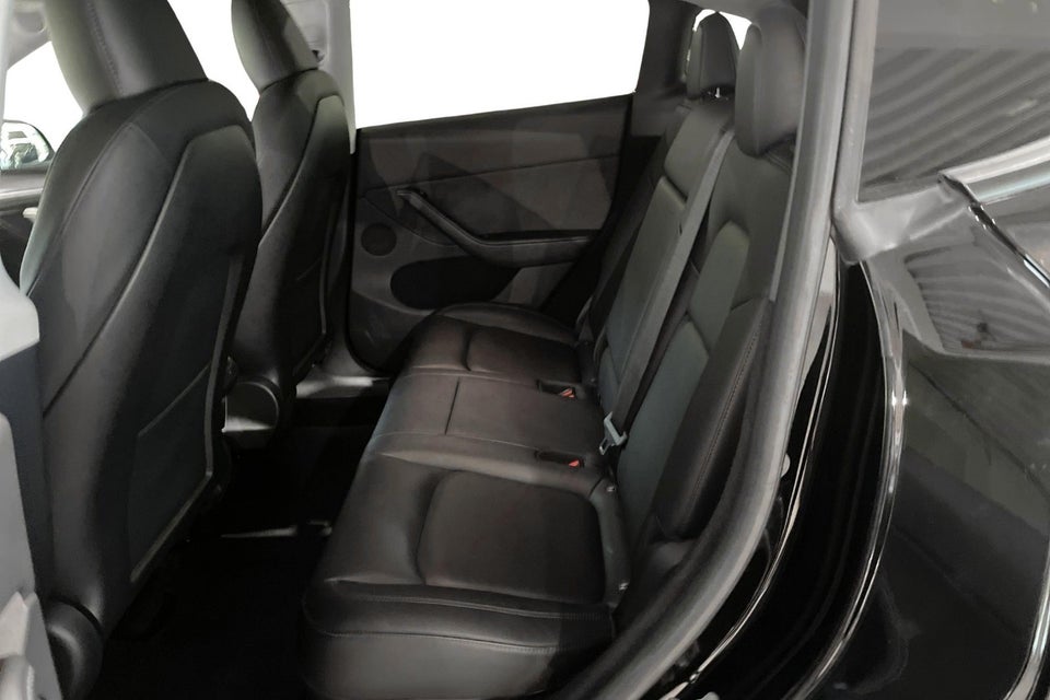 Tesla Model Y Performance AWD 5d