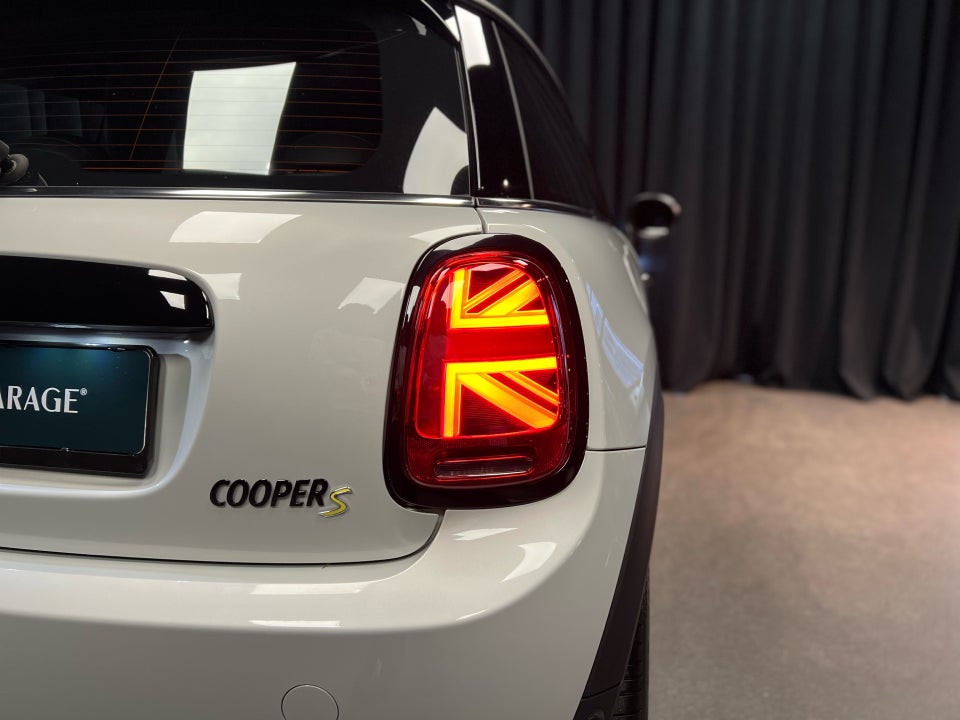 MINI Cooper SE Edition Premium Plus 3d