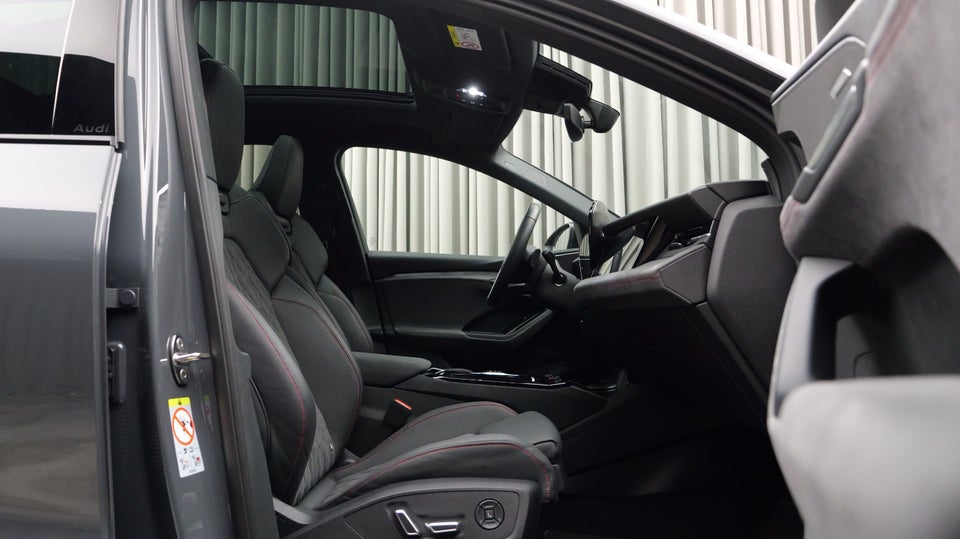 Audi Q6 e-tron Ultra quattro 5d