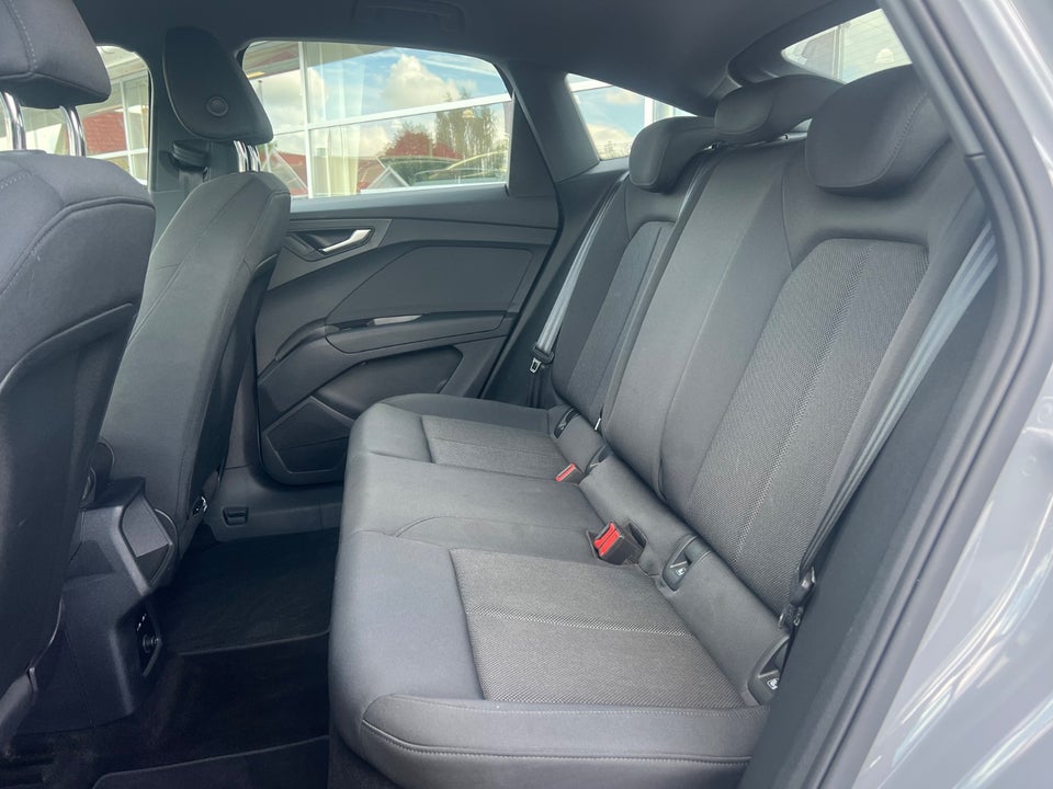 Audi Q4 e-tron 45 Attitude Sportback 5d