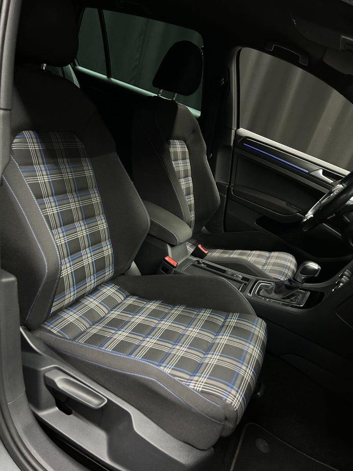 VW Golf VII 1,4 GTE DSG 5d