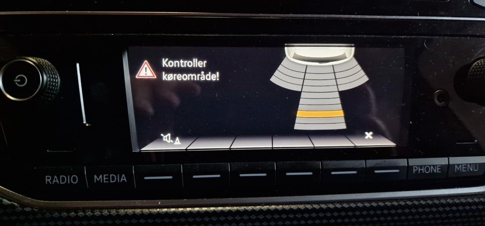 VW Up! 1,0 MPi 75 Move Up! ASG 5d