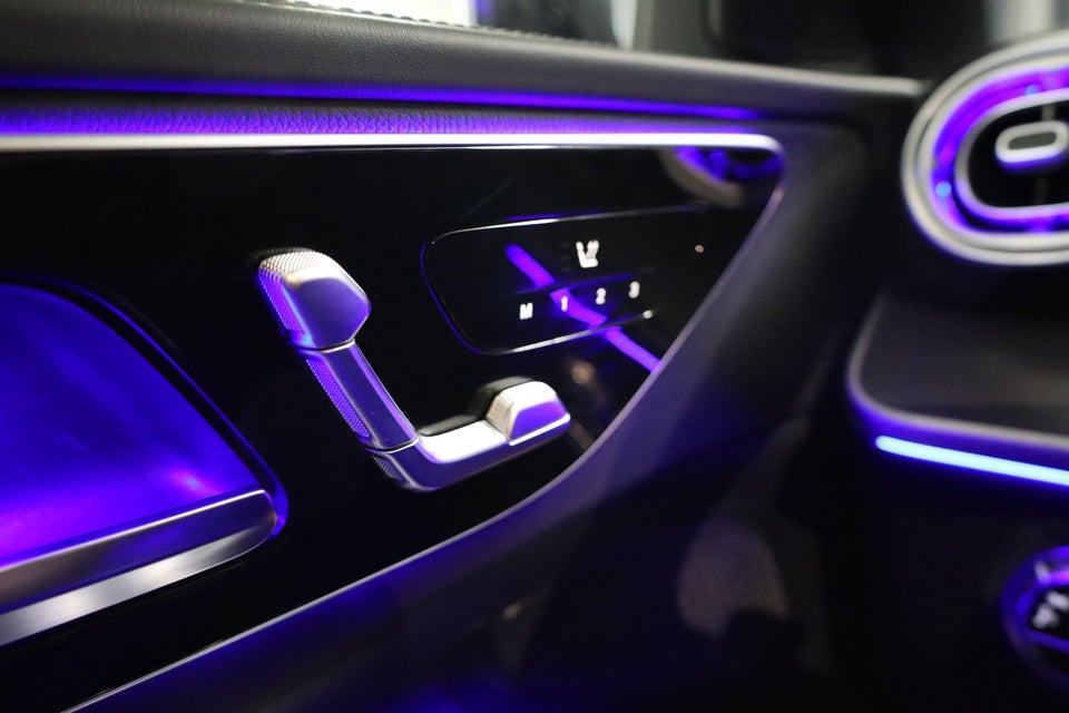 Mercedes C300 e 2,0 Business AMG stc. aut. 5d