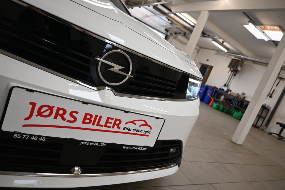 Opel Astra 1,2 T 110 Edition 5d