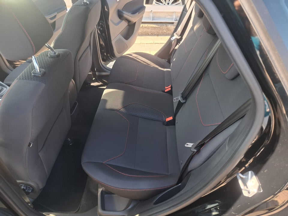 Ford Focus 1,0 SCTi 125 ST-Line 5d