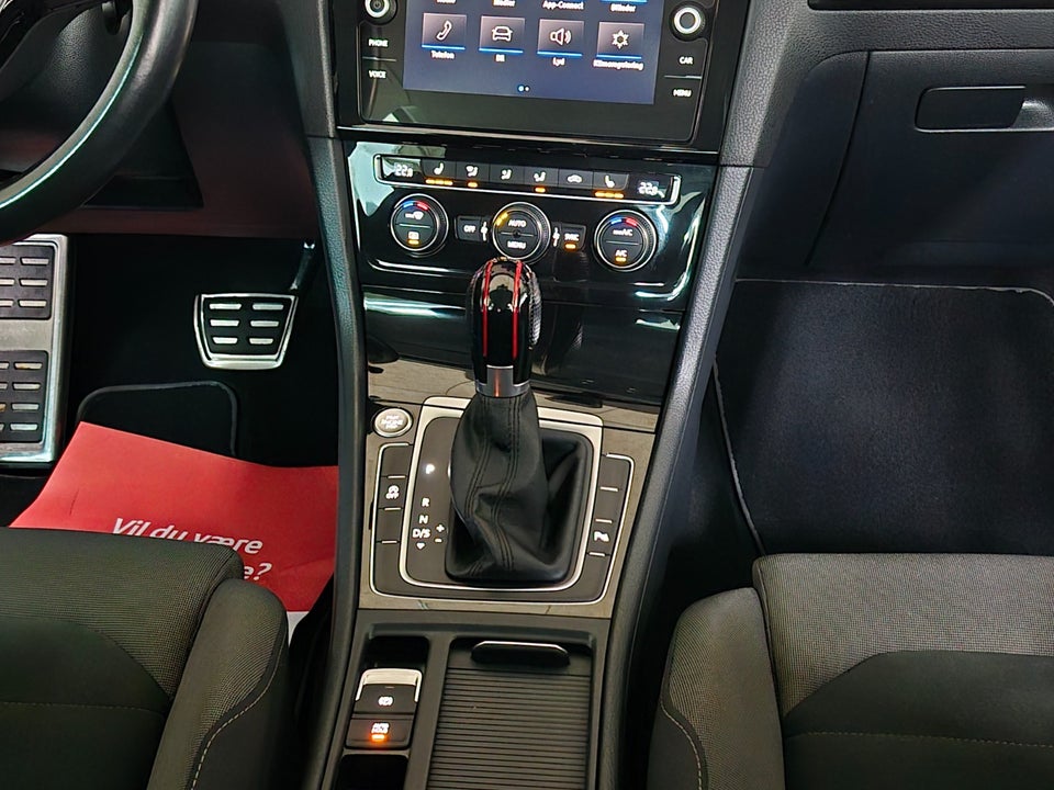 VW Golf VII 1,5 TSi 150 Highline DSG 5d