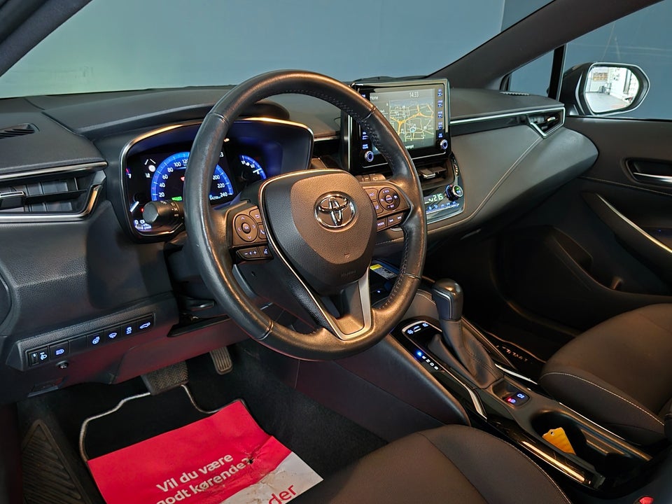 Toyota Corolla 1,8 Hybrid H3 Premium Touring Sports MDS 5d
