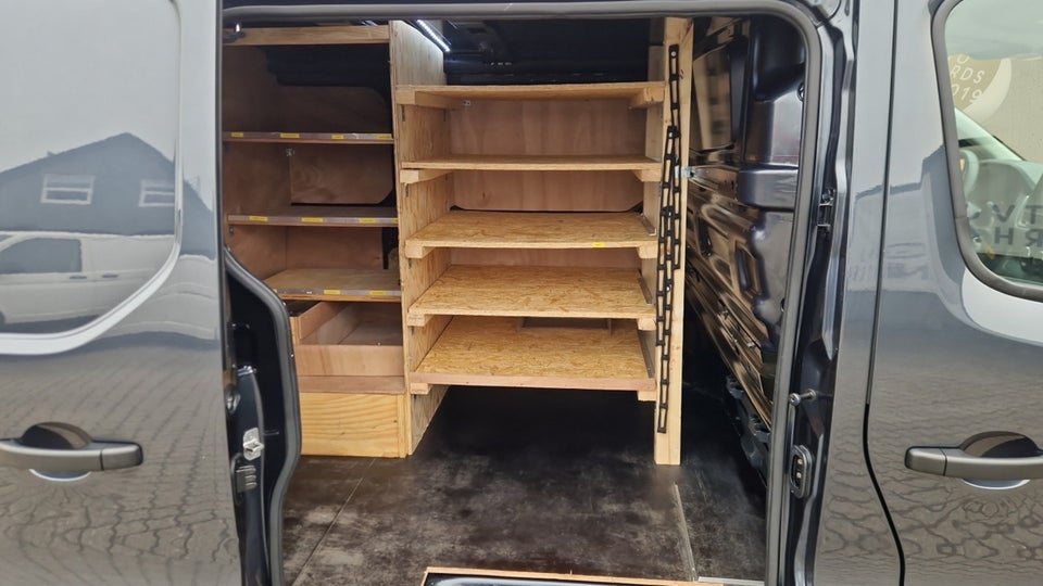 Nissan Primastar 2,0 dCi 150 L2H1 N-Connecta DCT Van