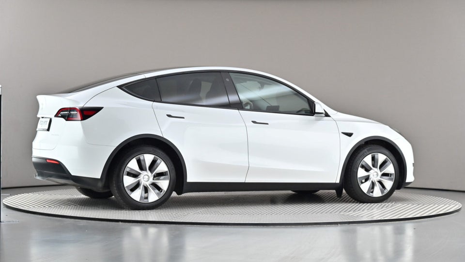 Tesla Model Y Long Range AWD 5d