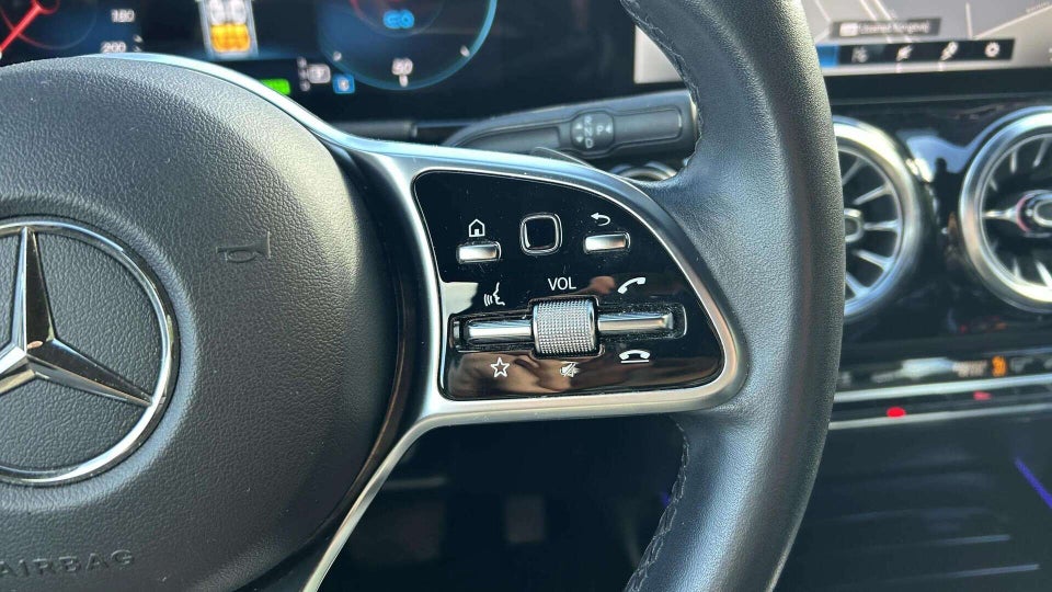 Mercedes EQA250 Progressive 5d