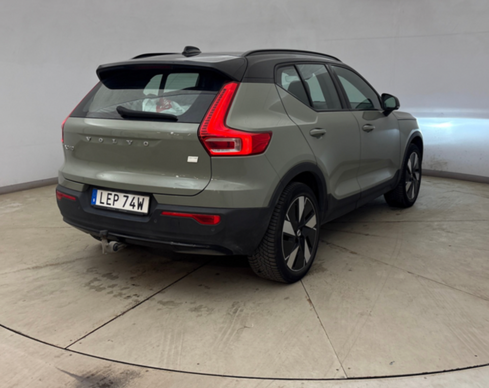 Volvo XC40 ReCharge Extended Range Plus 5d