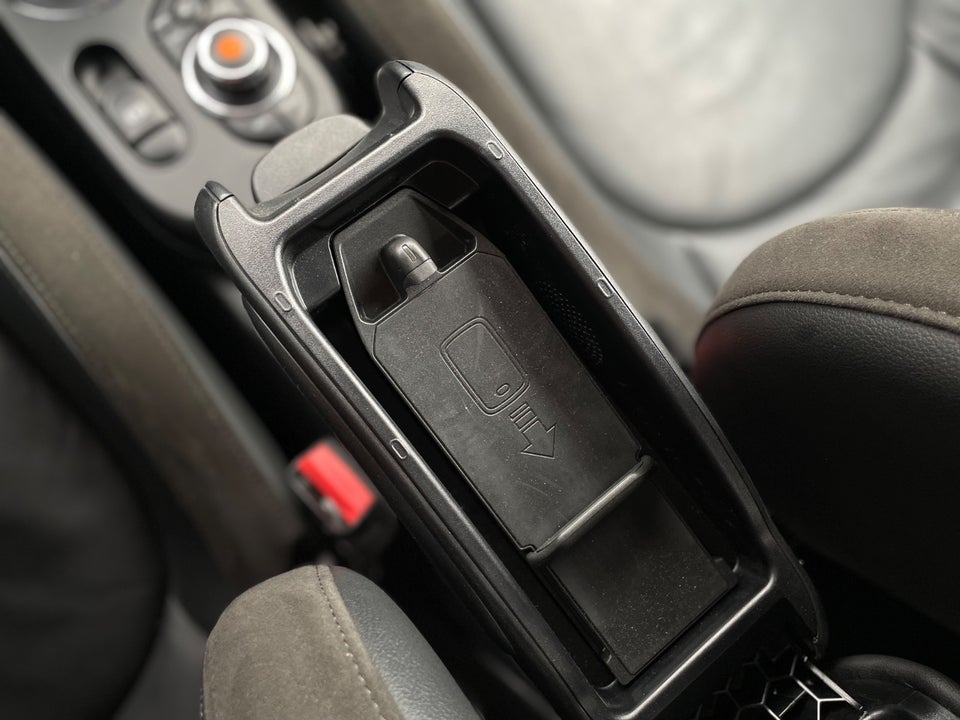 MINI Cooper SE Trim L 3d