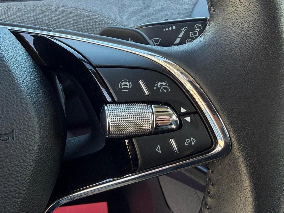 Skoda Enyaq 60 iV Loft 5d