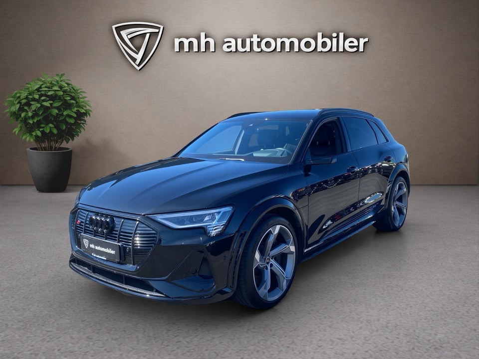 Audi e-tron S quattro 5d