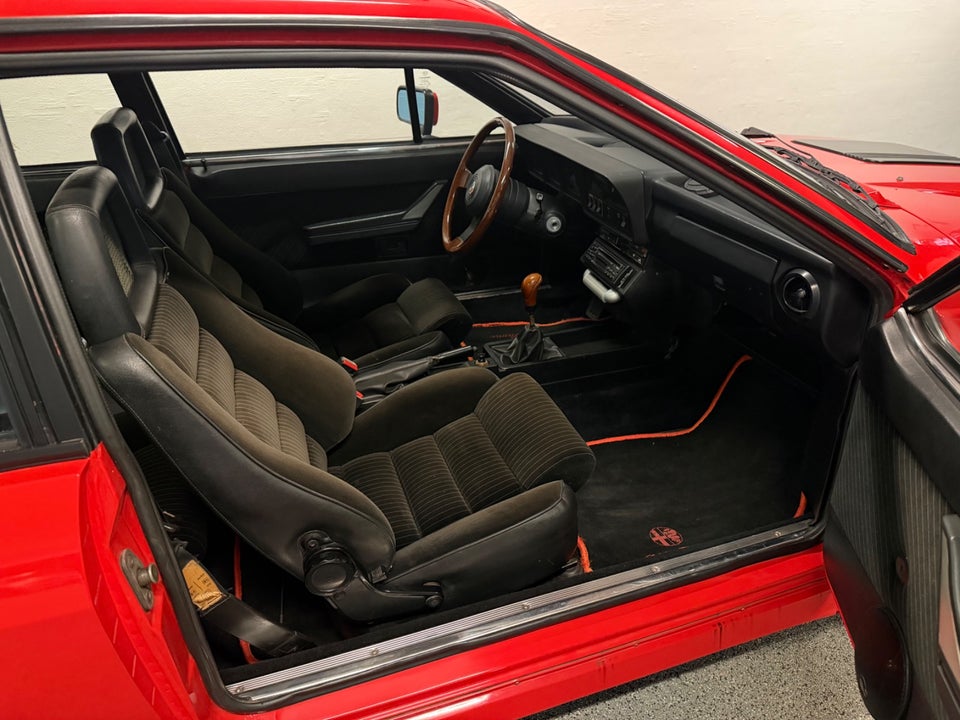 Alfa Romeo GTV 2,5 V6 3d