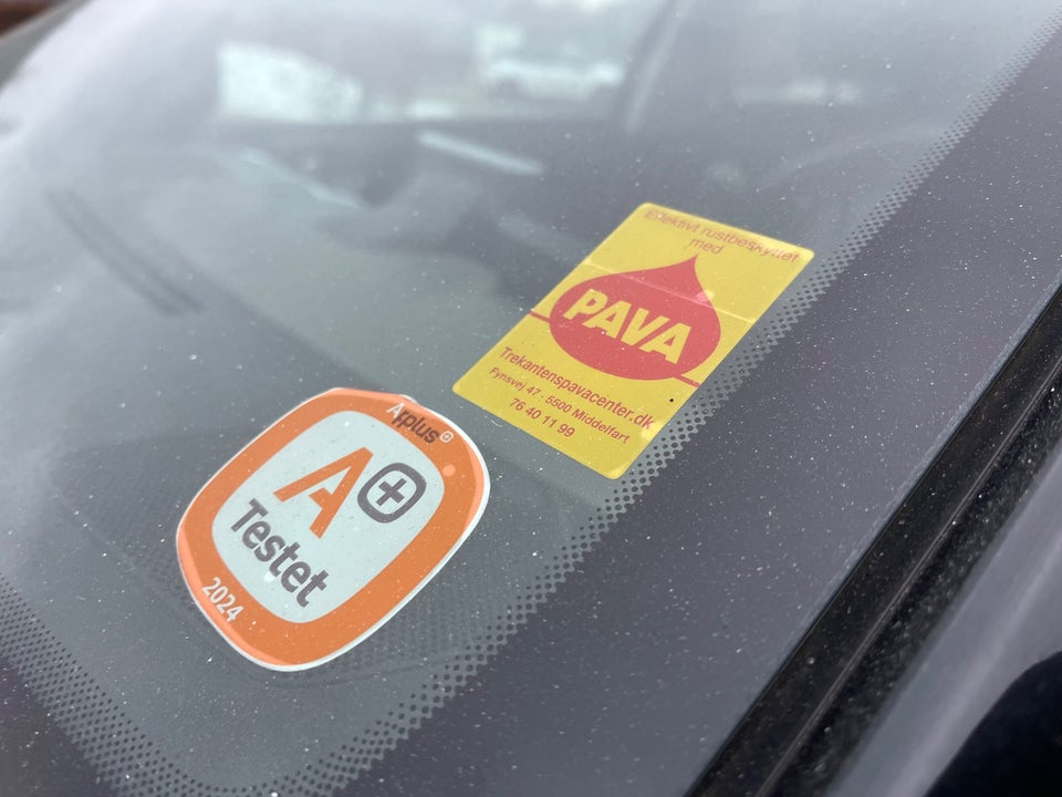 Citroën C4 Cactus 1,2 PureTech 110 Shine 5d