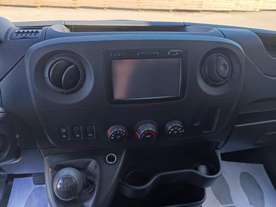 Renault Master III T35 2,3 dCi 145 L3 Db.Kab m/lad 4d