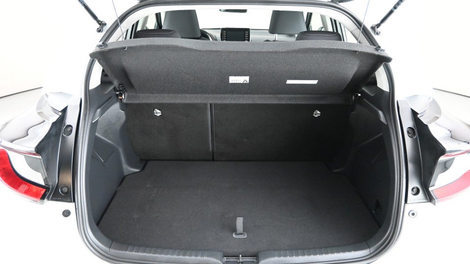 Toyota Yaris 1,5 Hybrid H3 e-CVT 5d