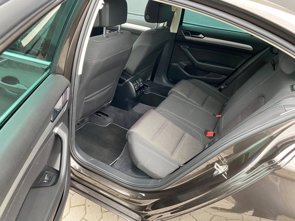 VW Passat 1,4 TSi 150 Comfortline Premium DSG 4d