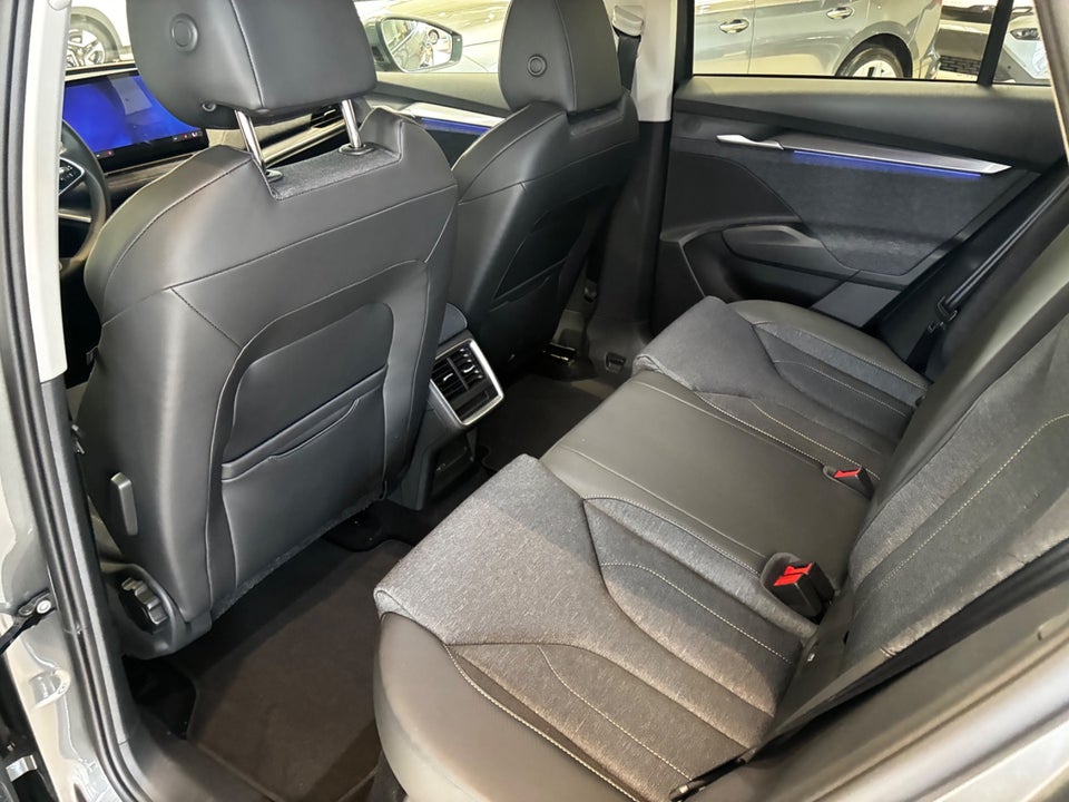 Skoda Elroq 50 iV 5d
