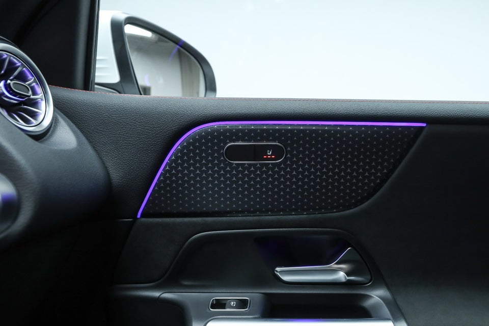 Mercedes EQB250+ AMG Advance 5d