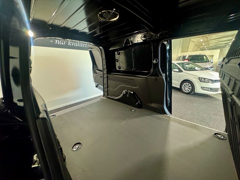 Citroën Berlingo 1,5 BlueHDi 130 L2 ProffLine+ EAT8 Van