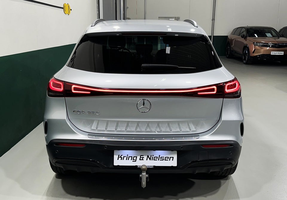 Mercedes EQA250 AMG Line 5d
