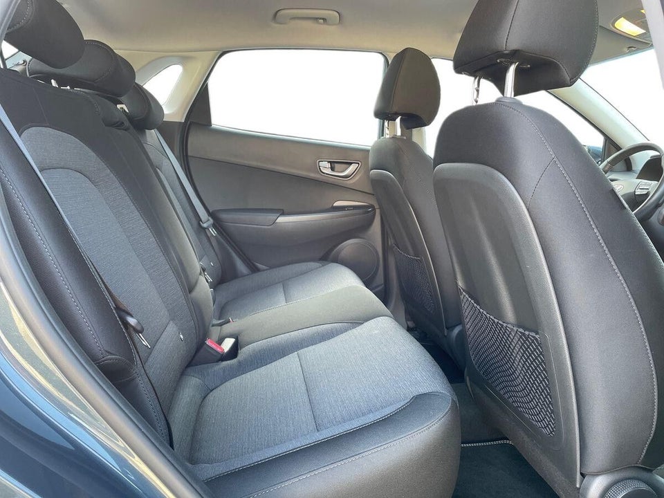 Hyundai Kona 39 EV Select 5d