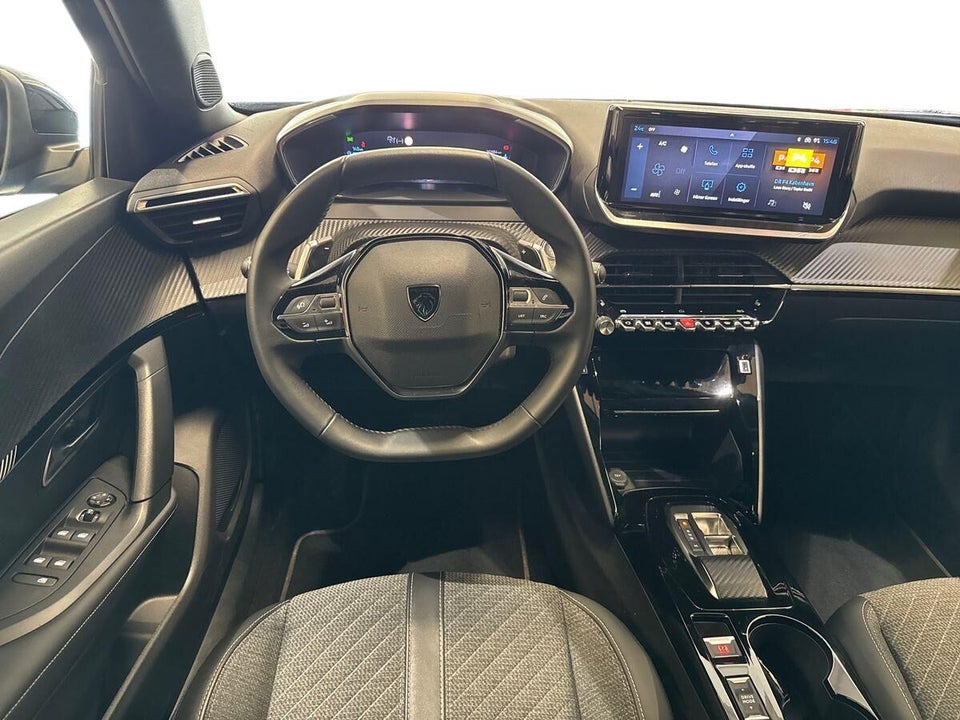 Peugeot 2008 1,2 PureTech 130 Allure EAT8 5d