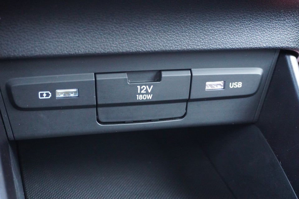 Hyundai i20 1,0 T-GDi Essential 5d