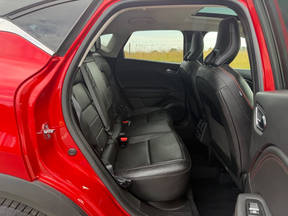 Renault Captur 1,6 E-Tech Initiale Paris 5d
