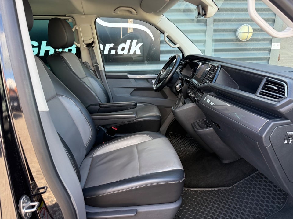 VW Caravelle 2,0 TDi 199 Highline DSG 4Motion kort