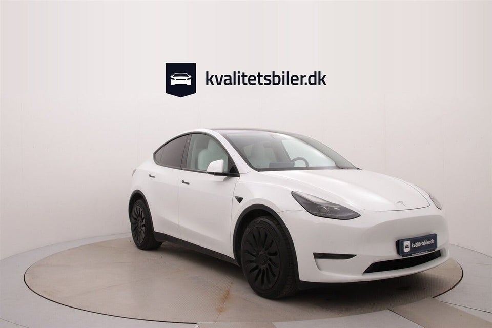 Tesla Model Y Long Range AWD 5d