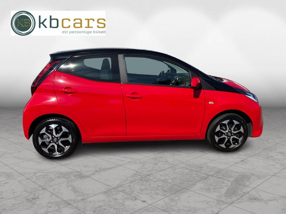 Toyota Aygo 1,0 VVT-i x-clusiv 5d