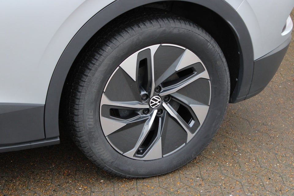 VW ID.4 77 Pro Performance Tech 5d