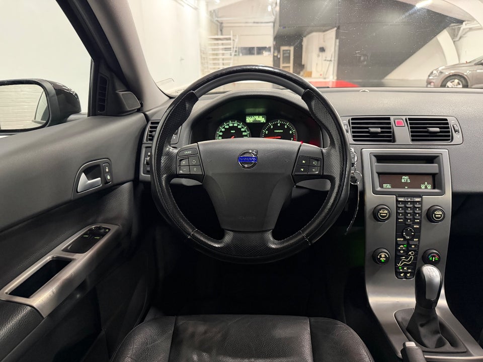 Volvo C30 2,0 Kinetic 3d