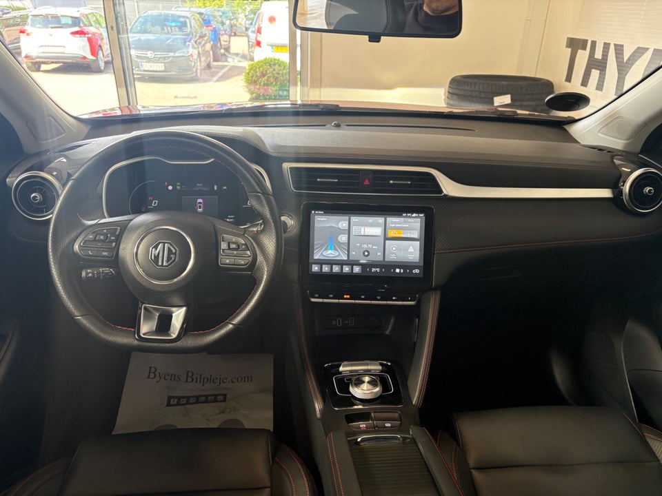 MG ZS 70 Luxury 5d