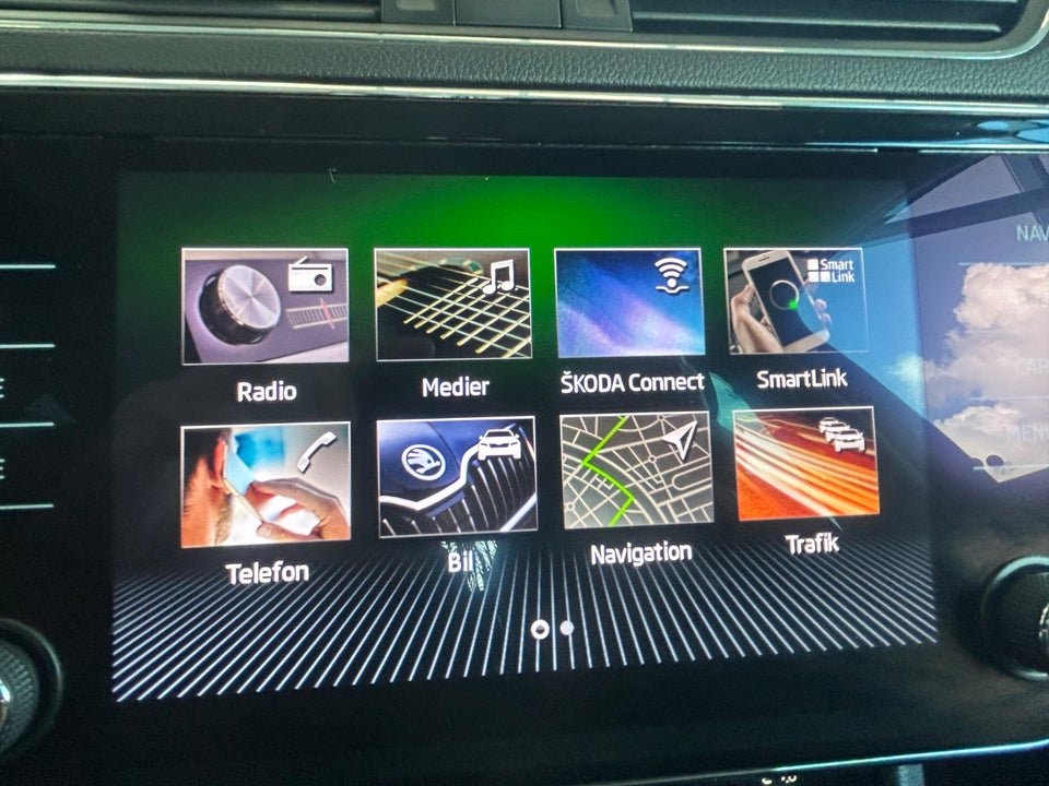 Skoda Superb 1,5 TSi 150 Business Combi DSG 5d