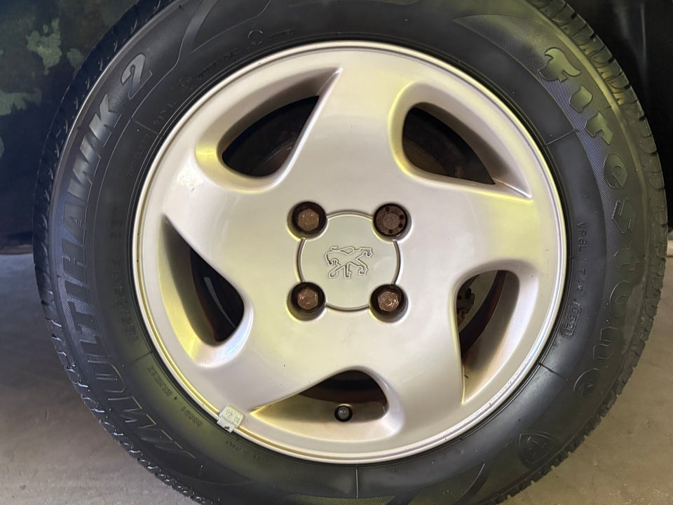 Peugeot 306 1,8 16V Eden Park 5d