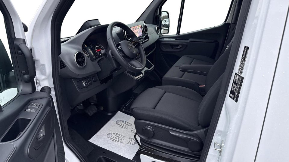 Mercedes Sprinter 317 2,0 CDi A2 Kassevogn PRO aut. RWD