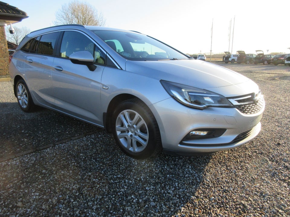 Opel Astra 1,4 T 150 Enjoy Sports Tourer 5d