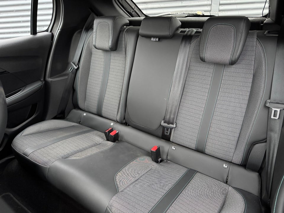 Peugeot 208 1,2 PureTech 100 Allure Pack 5d