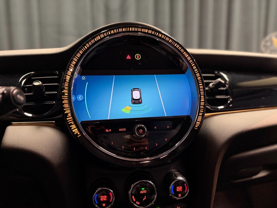 MINI Cooper SE Classic Trim 3d