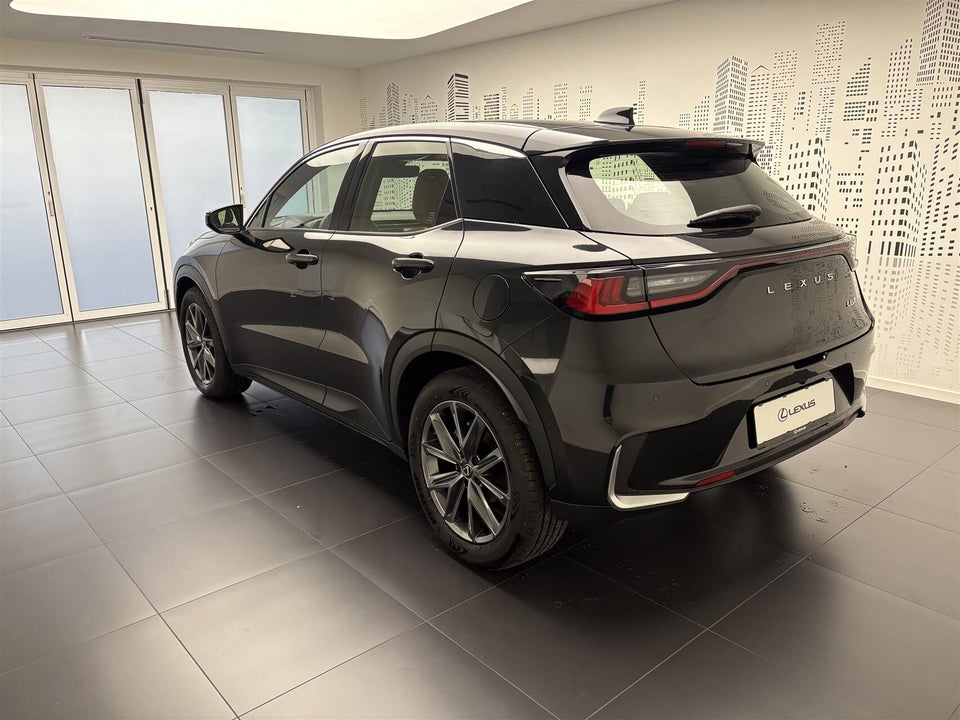 Lexus LBX 1,5 Hybrid Relax 5d